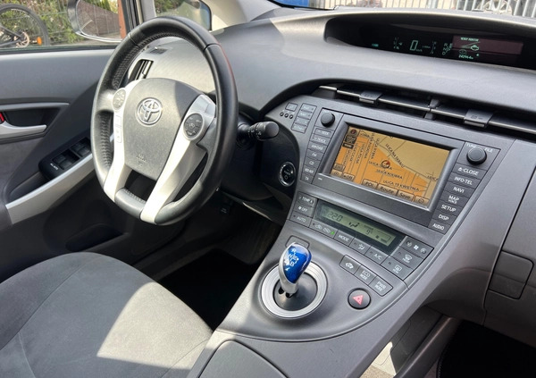 Toyota Prius cena 38900 przebieg: 239000, rok produkcji 2009 z Odolanów małe 352